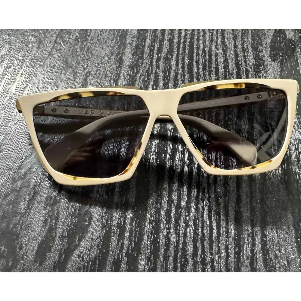 NWOT Rag & Bone RNB1049/G/S Browline Sunglasses Beige Havana Grey Gradient
